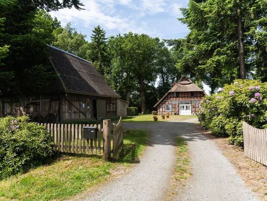 Bauernhaus zum Kauf 698.000 € 5 Zimmer 197 m² 15.600 m² Grundstück Pennigbüttel Osterholz-Scharmbeck 27711