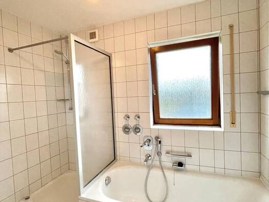 Wohnung zur Miete 900 € 3 Zimmer 66 m² Geschoss 3/4 frei ab 01.09.2026 Oberjettingen Jettingen 71131