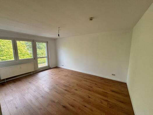 Wohnung zur Miete 630 € 2 Zimmer 55,2 m² 2. Geschoss frei ab sofort Mainzer Straße Dudenhofen Rodgau 63110