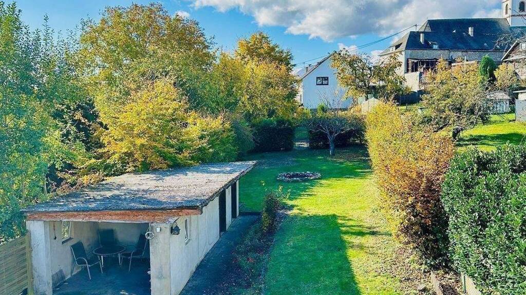 Doppelhaushälfte zum Kauf 199.000 € 4 Zimmer 128 m² 711 m² Grundstück Beuren Beuren (Hochwald) 54413