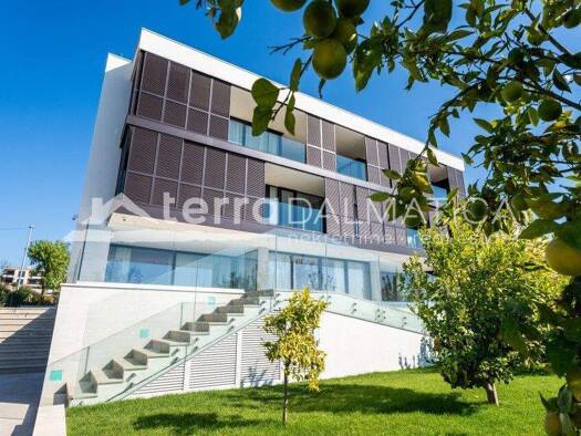 Villa zum Kauf 8.300.000 € 706 m² 1.311 m² Grundstück Brodarica Brodarica 22000