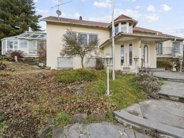 Villa zum Kauf 1.000.000 € 10 Zimmer 381 m² 2.545 m² Grundstück Engenreute Bergatreute 88368