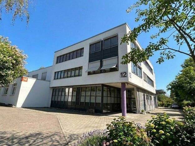 Bürogebäude zur Miete provisionsfrei 3.300 € 395 m² Bürofläche Berblingerstraße 12 Ditzingen 71254