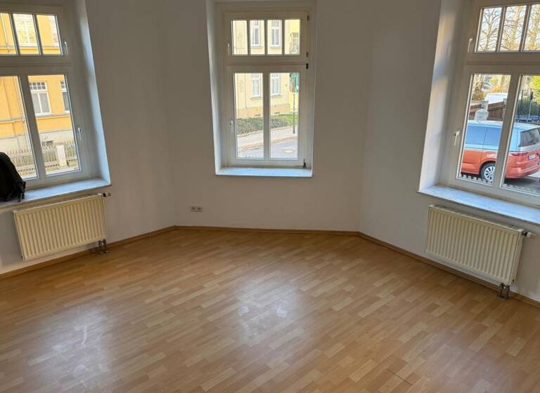 Wohnung zur Miete 270 € 2 Zimmer 53,6 m²<br/>Wohnfläche EG<br/>Geschoss Altenburg Altenburg 04600