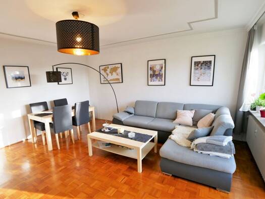 Wohnung zur Miete 680 € 3 Zimmer 85 m² 1. Geschoss frei ab 01.10.2026 Coburg Coburg 96450