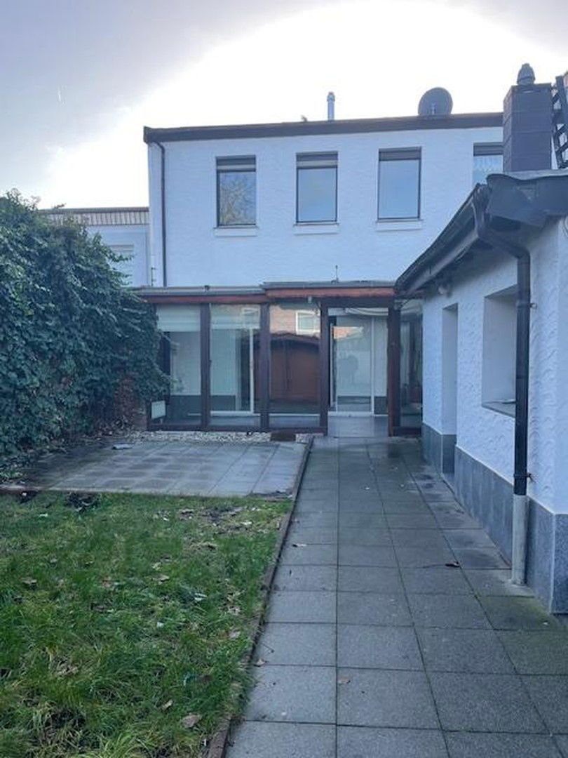 Einfamilienhaus zum Kauf provisionsfrei 210.000 € 3,5 Zimmer 95 m²<br/>Wohnfläche 181 m²<br/>Grundstück Geistenbeck Mönchengladbach-Rheydt 41199