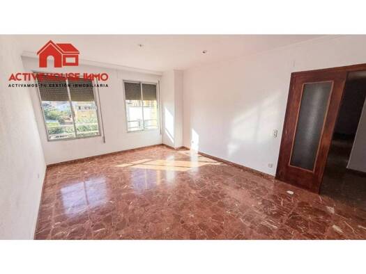 Wohnung zum Kauf 72.000 € 4 Zimmer 105 m² 3. Geschoss Santa Bàrbara 43570