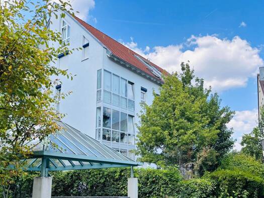 Maisonette zum Kauf 305.000 € 2,5 Zimmer 63,2 m² 3. Geschoss Bad Cannstatt Stuttgart 70372