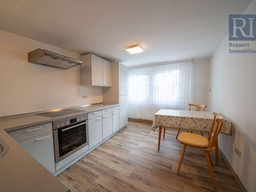 Einfamilienhaus zum Kauf 249.000 € 12 Zimmer 227 m² 309 m² Grundstück Marktbreit Marktbreit 97340