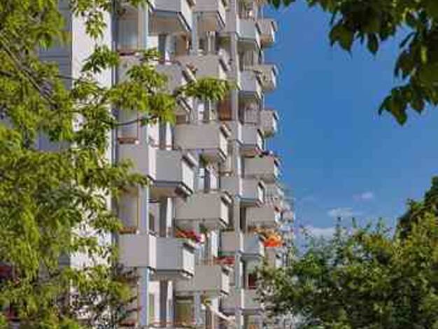Wohnung zur Miete 346 € 1 Zimmer 39,9 m² 2. Geschoss frei ab 02.08.2025 Herzberger Str. 8 Prohlis-Nord Dresden 01239