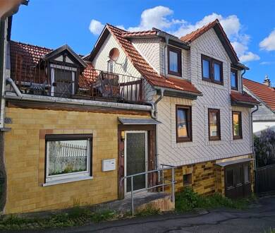 Einfamilienhaus zum Kauf 39.000 € 7 Zimmer 123 m² 135 m² Grundstück frei ab sofort Zella-Mehlis 98544