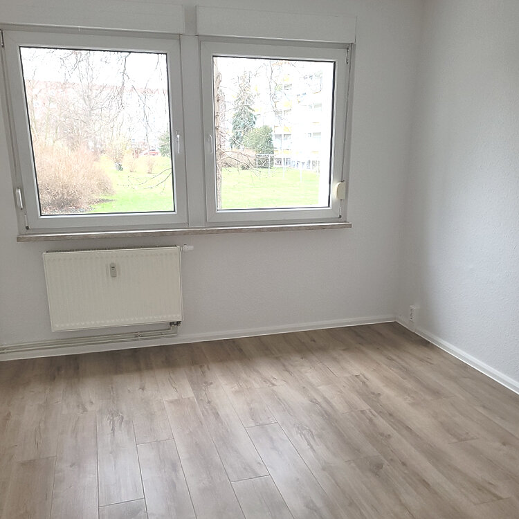 Wohnung zur Miete 274 € 2 Zimmer 47,2 m²<br/>Wohnfläche EG<br/>Geschoss Schladebacher Straße 52 Bad Dürrenberg Bad Dürrenberg 06231