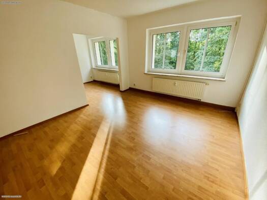 Wohnung zur Miete 455 € 3 Zimmer 76,1 m² 1. Geschoss frei ab 01.11.2026 Dr.-Schomburg-Straße 5 Debschwitz Gera 07548