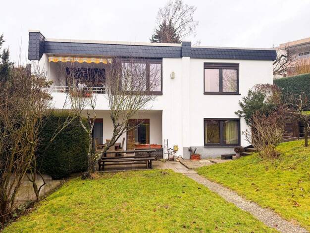 Einfamilienhaus zum Kauf 1.095.000 € 6 Zimmer 170 m² 588 m² Grundstück Neuenhain Bad Soden am Taunus 65812