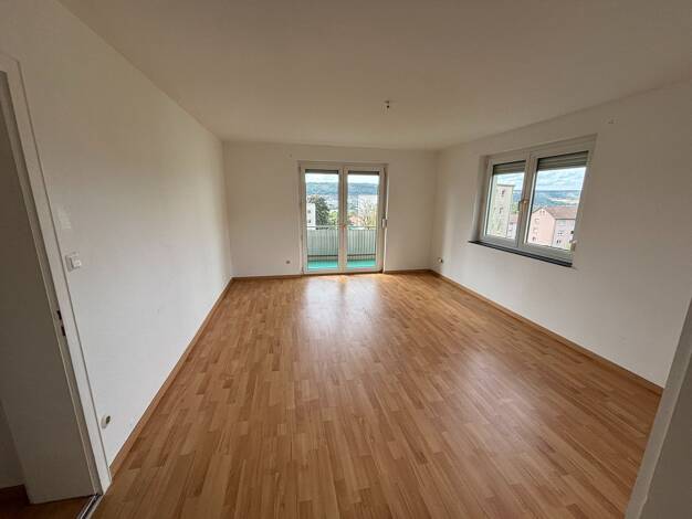 Wohnung zum Kauf 149.500 € 3 Zimmer 80,7 m² 1. Geschoss Tauberbischofsheim Tauberbischofsheim 97941