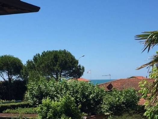 Einfamilienhaus zum Kauf 1.600.000 € 1 Zimmer 150 m² Forte dei Marmi 55042
