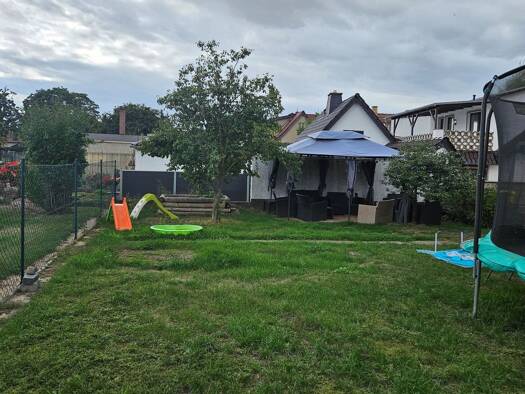 Einfamilienhaus zur Miete 810 € 5,5 Zimmer 144 m² 890 m² Grundstück frei ab 01.12.2026 Koßdorf Mühlberg/Elbe 04895