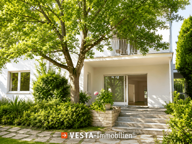 Haus zur Miete 4.500 € 6 Zimmer 247,4 m² 1.000 m² Grundstück Eschersheim Mitte-Nord 60431