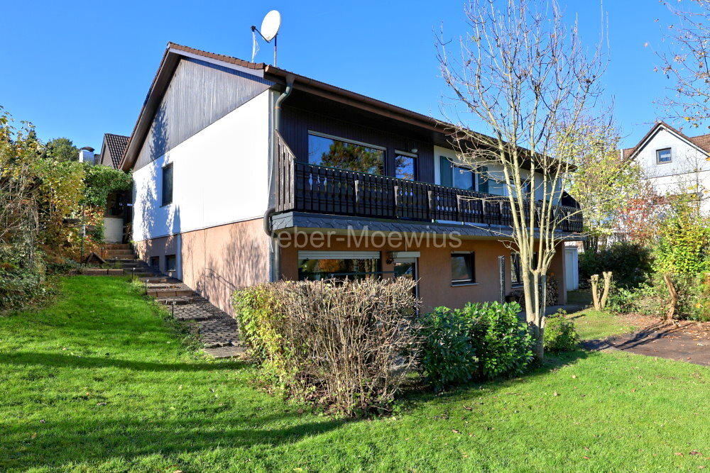 Mehrfamilienhaus zum Kauf 399.000 € 7 Zimmer 188 m²<br/>Wohnfläche 1.212 m²<br/>Grundstück Oberbantenberg Wiehl / Oberbantenberg 51674