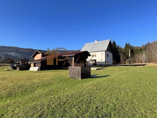 Einfamilienhaus zum Kauf 200.000 € 6 Zimmer 16.000 m² Grundstück Čabar 51306
