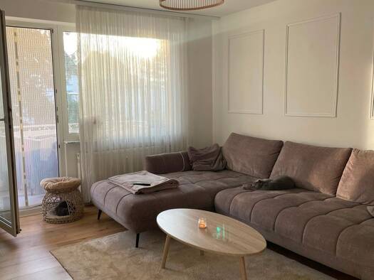 Wohnung zur Miete 750 € 2,5 Zimmer 65 m² Geschoss 1/5 frei ab 15.09.2026 Thon Nürnberg 90425