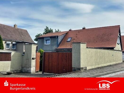 Einfamilienhaus zum Kauf 87.000 € 6 Zimmer 105 m² 500 m² Grundstück Großkorbetha Weißenfels 06688