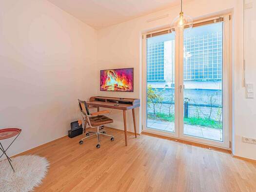 Studio zur Miete 1.150 € 1 Zimmer 30 m² 1. Geschoss frei ab 01.04.2026 Gallus Frankfurt am Main 60326