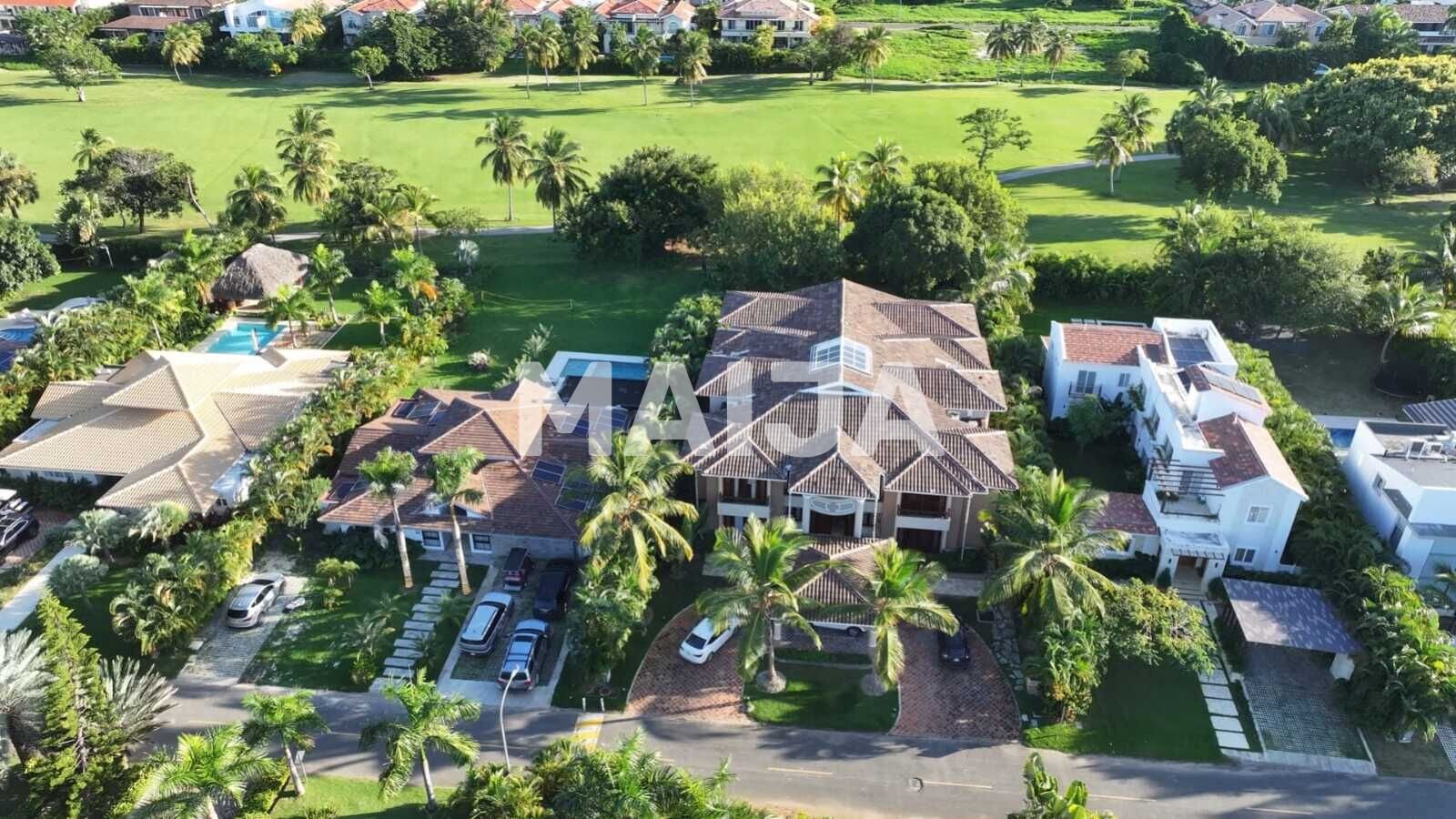 Einfamilienhaus zum Kauf 2.251.033 € 8 Zimmer 1.437 m²<br/>Wohnfläche 2.000 m²<br/>Grundstück Cocotal Golf Punta Cana 23301