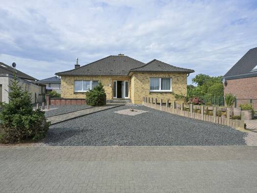 Bungalow zum Kauf 365.000 € 4 Zimmer 123,7 m² 1.517 m² Grundstück Brüggelchen Waldfeucht 52525