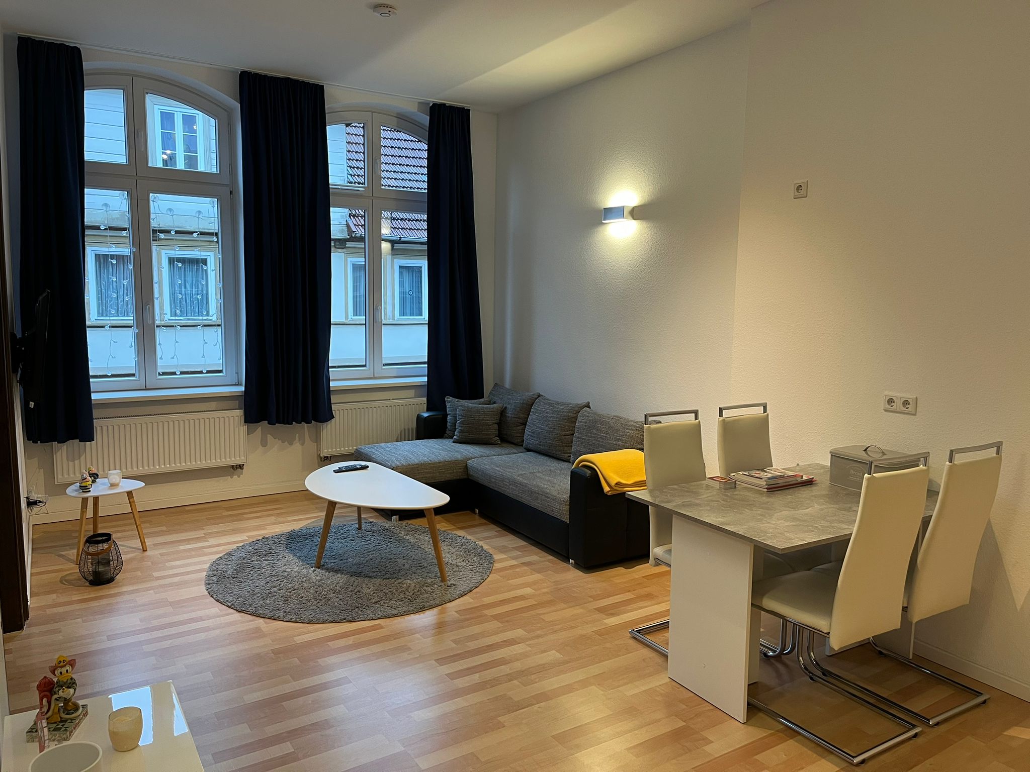 Wohnung zur Miete 500 € 2 Zimmer 66,7 m²<br/>Wohnfläche 2.<br/>Geschoss 01.02.2025<br/>Verfügbarkeit Lange Straße 98 Hann. Münden Hann. Münden 34346