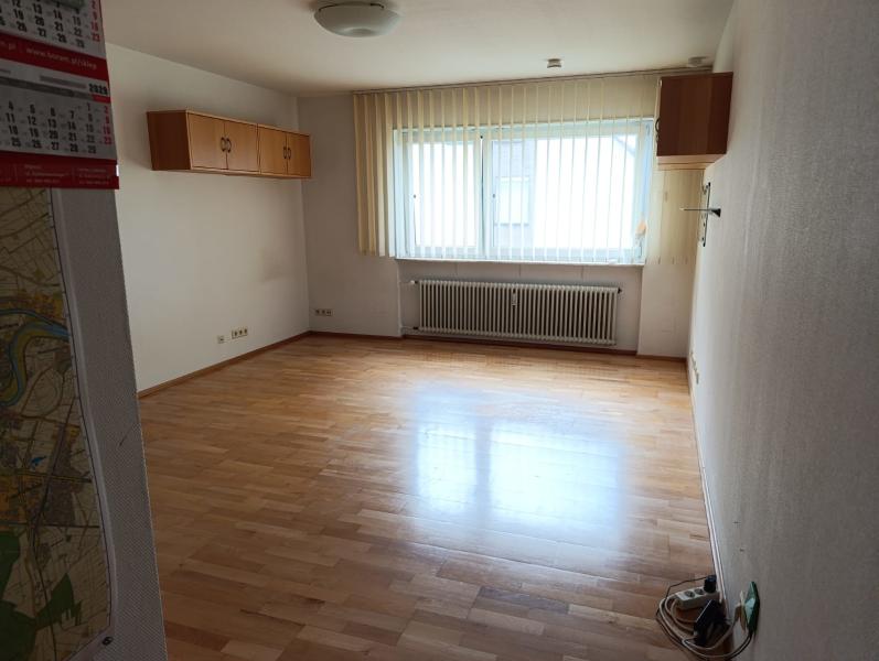 Wohnung zum Kauf 98.000 € 1 Zimmer 30 m²<br/>Wohnfläche Altrip 67122