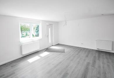Wohnung zur Miete 359 € 1 Zimmer 33 m² 1 Geschosse frei ab sofort Roden Saarlouis 66740