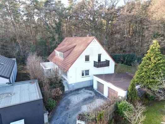 Mehrfamilienhaus zum Kauf 9 Zimmer 240 m² 993 m² Grundstück Wendelstein 90530