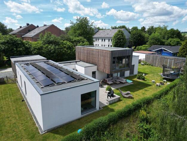 Einfamilienhaus zum Kauf 6,5 Zimmer 159 m² 1.001 m² Grundstück Naila Naila 95119