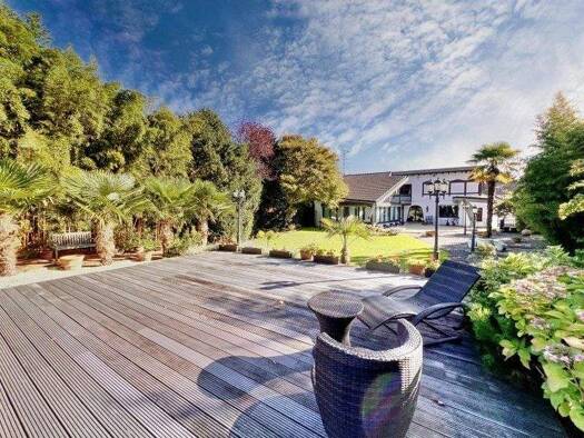 Villa zum Kauf 1.480.000 € 5 Zimmer 243 m² 3.370 m² Grundstück Brauck Gladbeck 45968