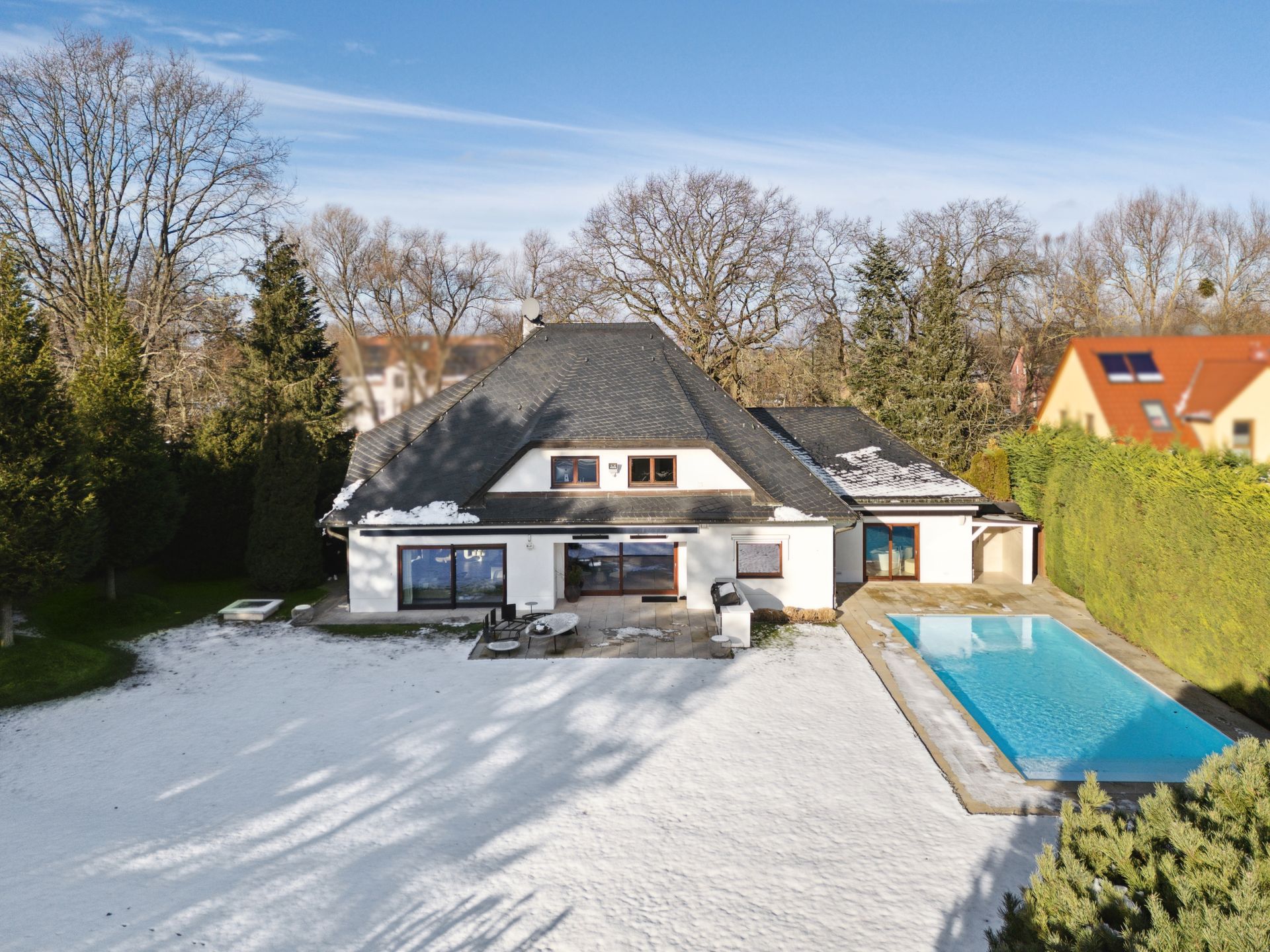 Villa zum Kauf 1.800.000 € 8 Zimmer 320 m²<br/>Wohnfläche 3.981 m²<br/>Grundstück Seeburg Dallgow-Döberitz 14624