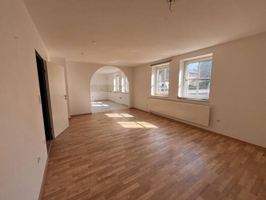 Wohnung zur Miete 490 € 4 Zimmer 123 m² EG frei ab sofort Thüringer Straße 3a Oberwildflecken Wildflecken 97772