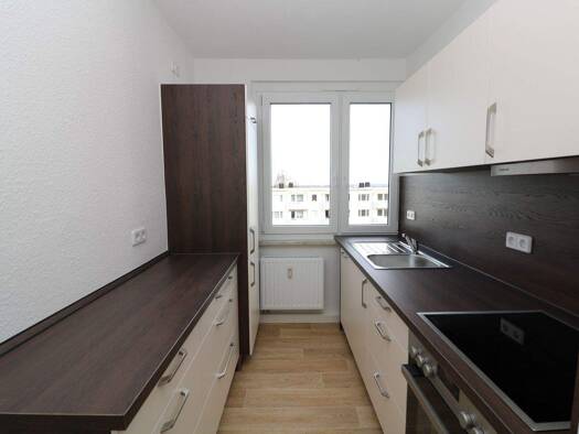 Wohnung zur Miete 519 € 4 Zimmer 69,1 m² 4. Geschoss Ziolkowskistraße 27 Freiberg 09599