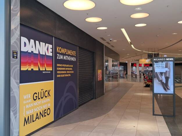 Laden zur Miete 1 Zimmer 122 m² Verkaufsfläche Mitte Mitte 70173