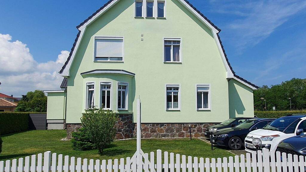Haus zum Kauf 1.200.000 € 17 Zimmer 578 m² 844 m² Grundstück Zinnowitz 17454