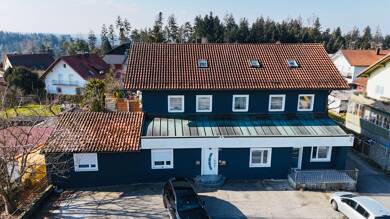 Mehrfamilienhaus zum Kauf als Kapitalanlage geeignet 20 Zimmer 500 m² 740 m² Grundstück Salzweg Salzweg 94121