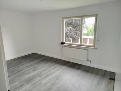Wohnung zur Miete 744 € 2 Zimmer 62 m² 1. Geschoss frei ab sofort Habsburgerstraße 94 Altenfurt Nürnberg 90475
