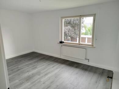 Wohnung zur Miete 744 € 2 Zimmer 62 m² 1. Geschoss frei ab sofort Habsburgerstraße 94 Altenfurt - Moorenbrunn Nürnberg 90475