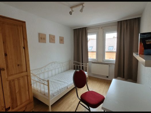 WG-Zimmer zur Miete 330 € 14 m² Geschoss -3/3 frei ab 15.09.2026 Ebingen Albstadt 72458