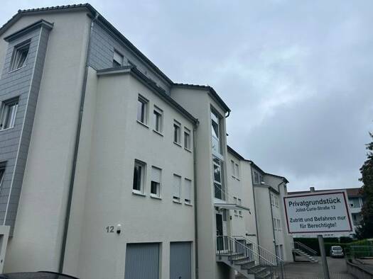 Wohnung zur Miete 625 € 3 Zimmer 79,8 m² Geschoss EG/2 frei ab 01.11.2026 Joliot-Curie-Straße 12 Freiberg Freiberg 09599