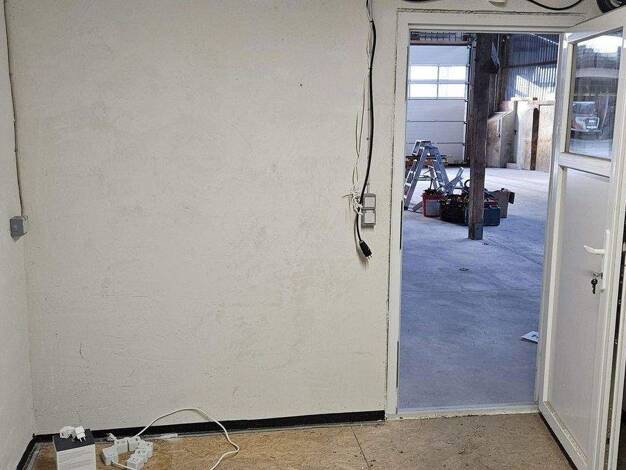 Lagerhalle zur Miete provisionsfrei 1.196 € 278 m² Lagerfläche Bullenkuhlen 25355