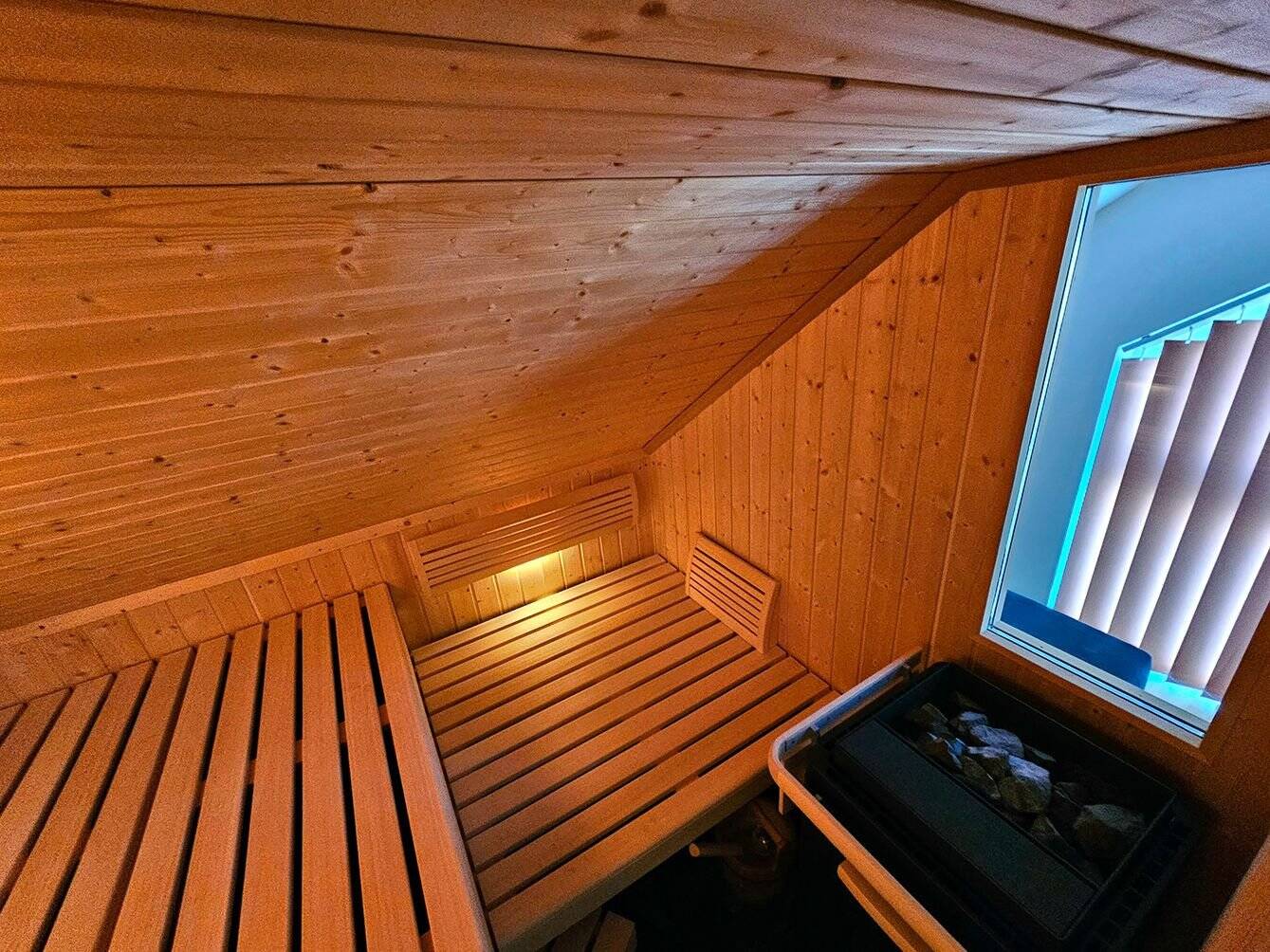 Property thumbnail 13