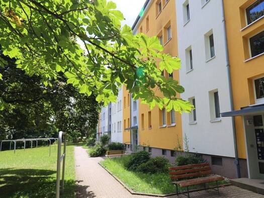 Wohnung zur Miete 336 € 3 Zimmer 58 m² 3. Geschoss frei ab 15.08.2025 Flemmingstraße 73 Altendorf Chemnitz 09116