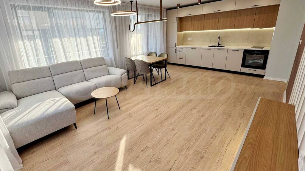 Wohnung zum Kauf 140.000 € 2 Zimmer 81 m² Plovdiv