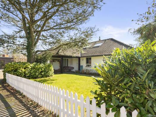 Einfamilienhaus zum Kauf 745.000 € 6 Zimmer 200 m² 2.670 m² Grundstück Meierwik Glücksburg 24960